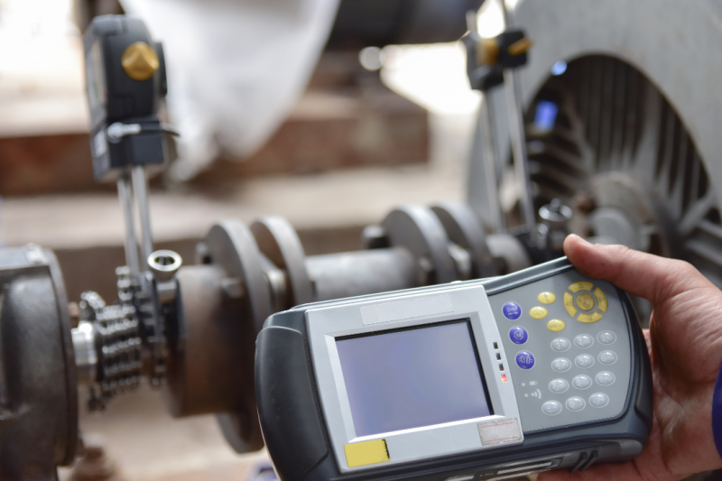 Alinhamento a Laser: Otimize a Performance do Seu Equipamento Alinhamento a Laser: Otimize a Performance do Seu Equipamento